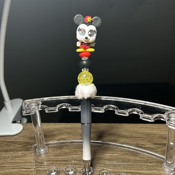 Minnie Mouse Doorable Pen 1 Of 1 - Picture 2 of 3